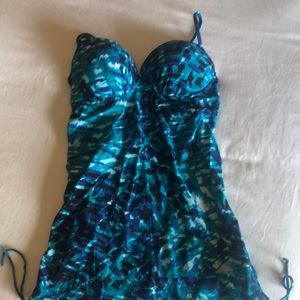 Assets XL Underwire Long Swim Top Adjust Length